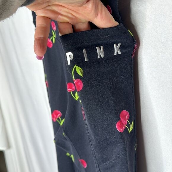 Victoria Secret Pink Ultimate Cherry Print Side Pocket Leggings. Size Small. - Picture 4 of 7
